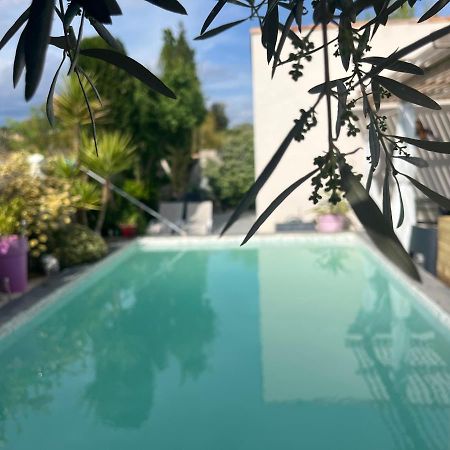 Villa Des Romieux Pinet  Ngoại thất bức ảnh