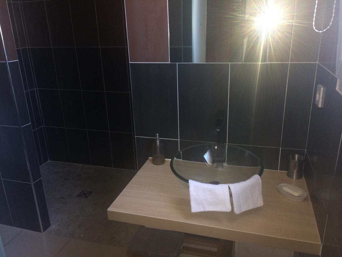 Villa Des Romieux Pinet  Ngoại thất bức ảnh